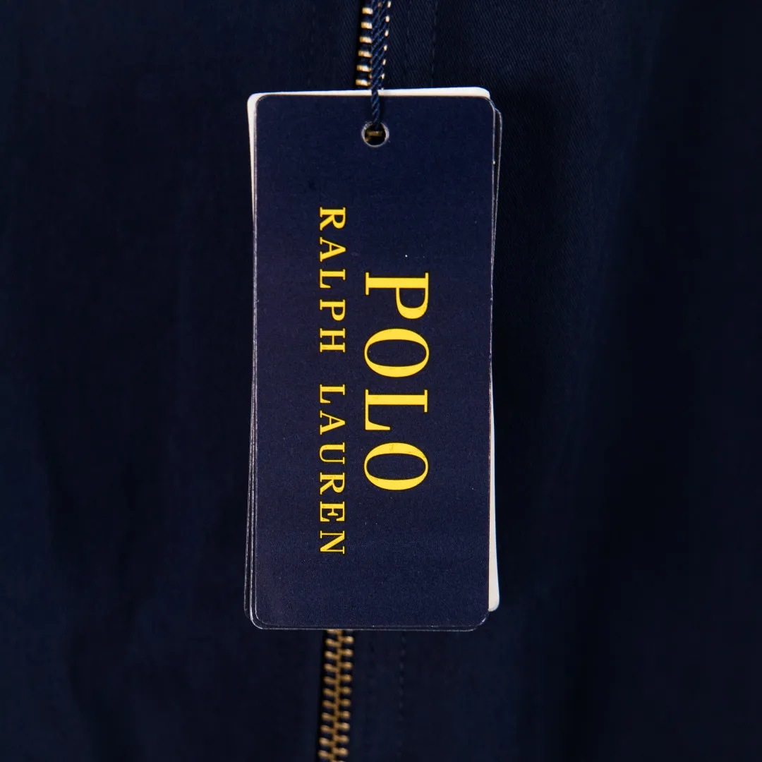 P400 💰zp version [exclusive supply] - Ralph Lauren/Ralph Lauren all-season classic retro old money style unisex Harrington stand-up collar flight jacket - the same as the original 40*21-1/2 bias precision washed cotton face green and white plaid lining ✅ - custom-woven double-layer rabbit velvet needle thread non-market wrong version mercerized cotton ✅ - customized brand zipper dark and light two-color buttons genuine leather zipper piece ✅ - Recommended by many fashion bloggers. Simple line design and wide and neat tailoring. Simple matching can make you look fashionable. It can be easily handled whether it is outdoor outings or business commuting. I love the unisex style that can be worn by both men and women. Retro will never go out of style. Color: Khaki Navy Size: S M L XL Number: WW10734